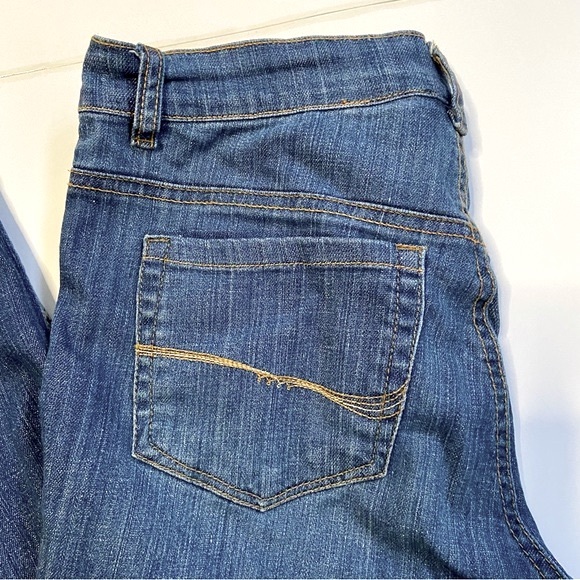 JONES & CO Vintage Bootcut Wide Leg Jeans Medium Wash High Rise Jones New York - Picture 5 of 15
